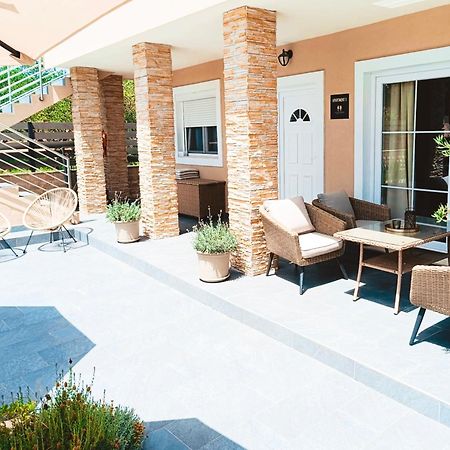 Villa Twins Sukosan With Heated Pool Zewnętrze zdjęcie