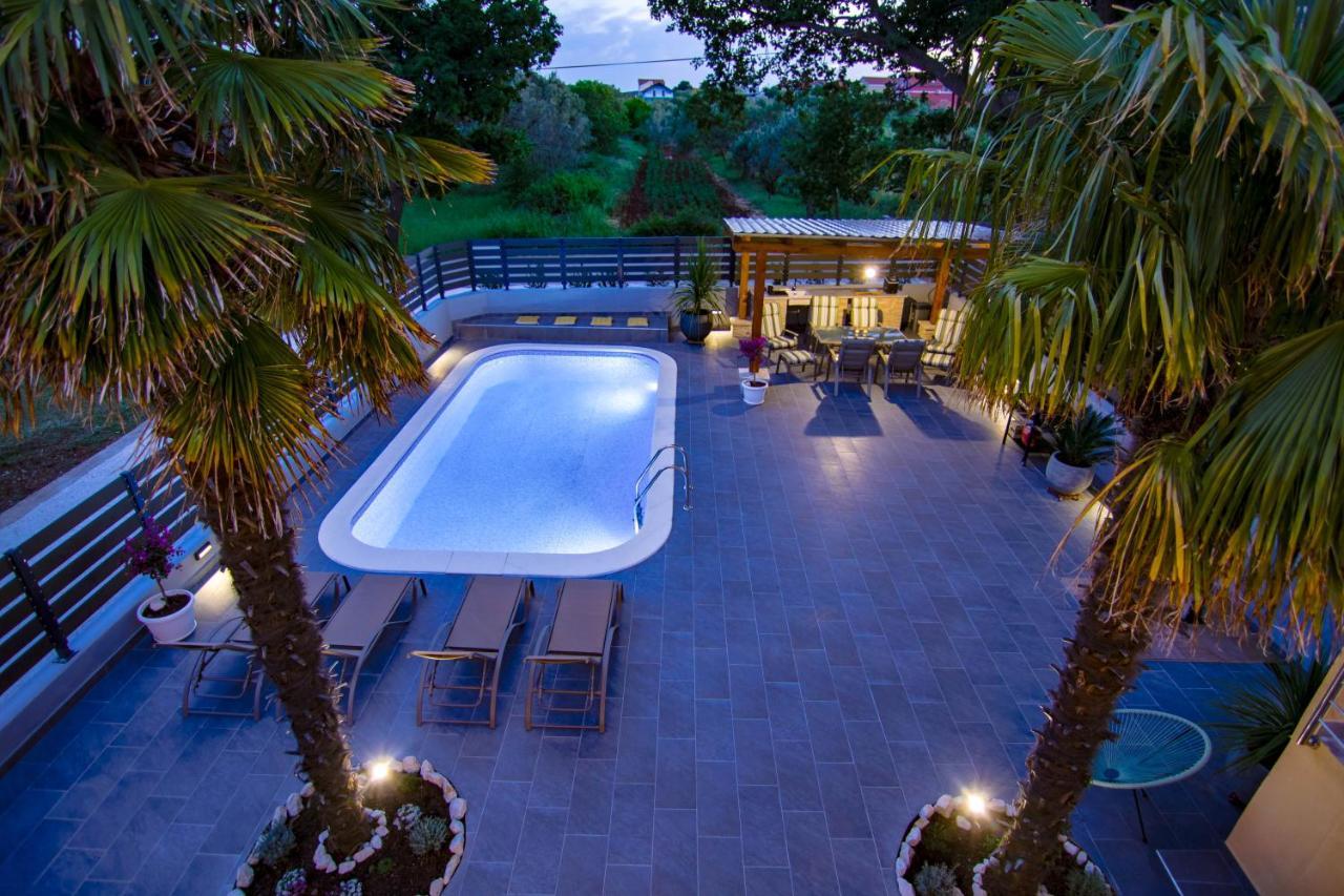 Villa Twins Sukosan With Heated Pool Zewnętrze zdjęcie