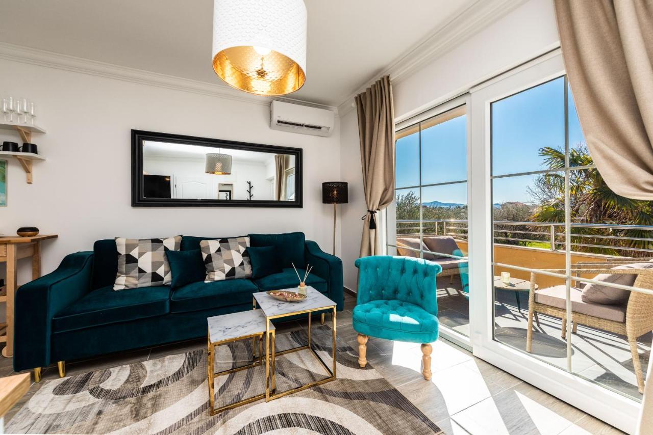 Villa Twins Sukosan With Heated Pool Zewnętrze zdjęcie
