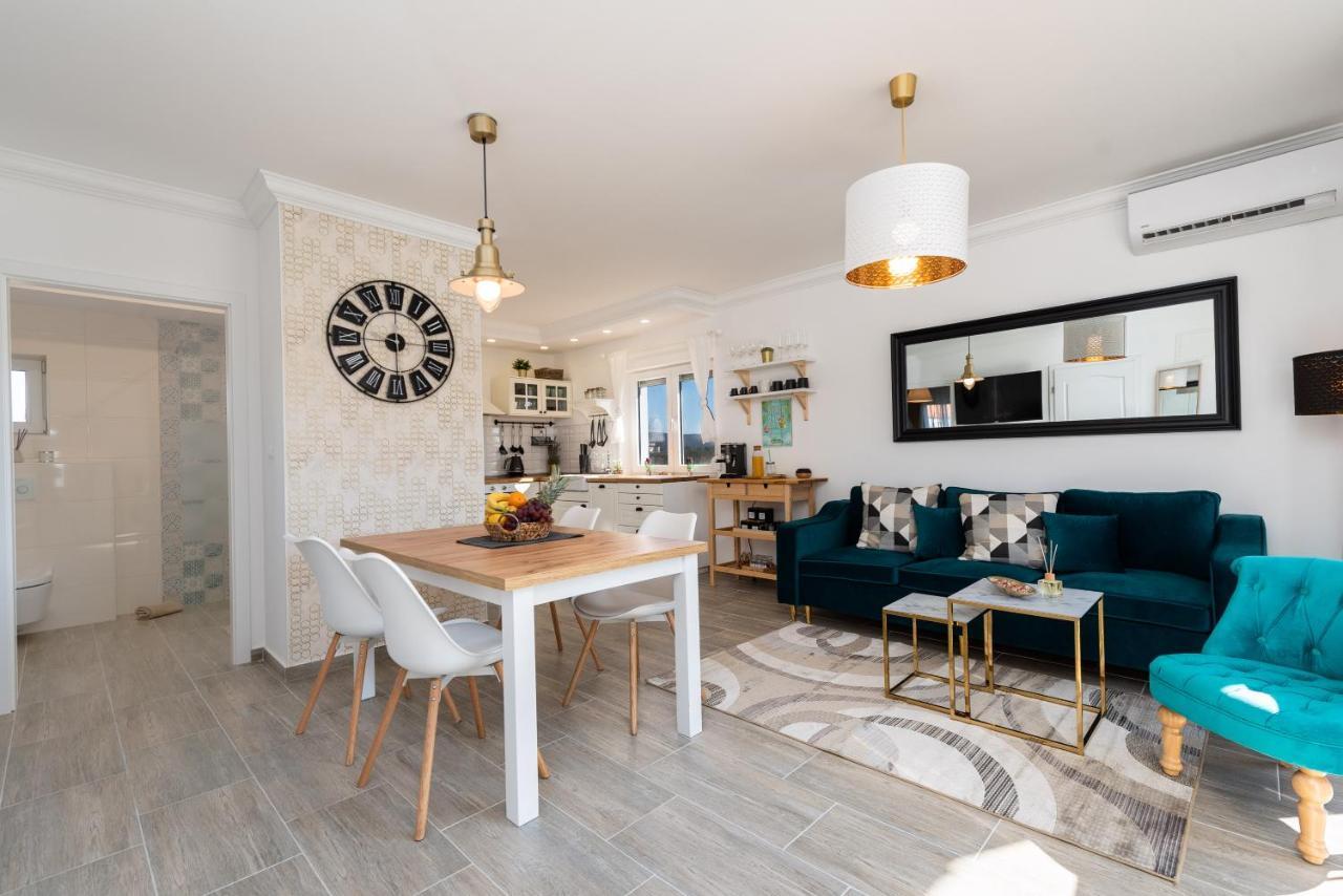 Villa Twins Sukosan With Heated Pool Zewnętrze zdjęcie